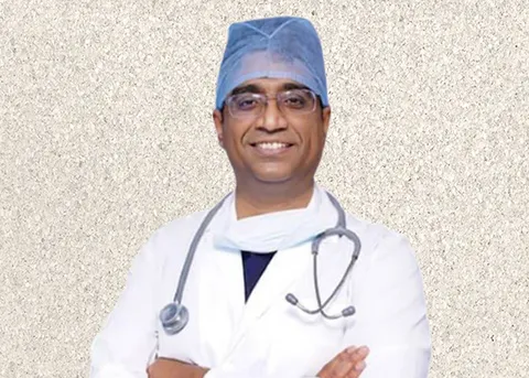 Dr. Mustafa Razvi